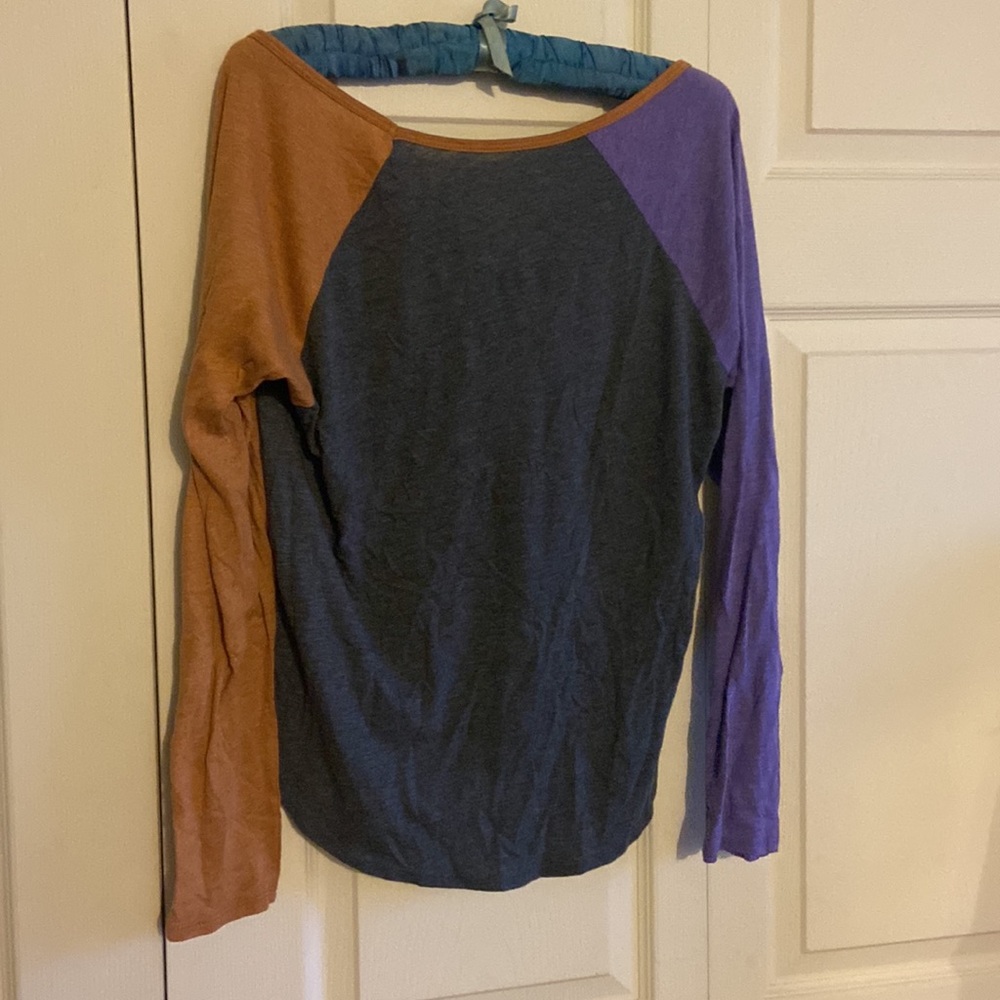 Multi Color Volcom Long Sleeve - image 4